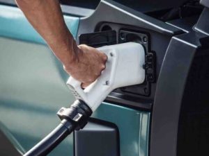 Europa debate un ambicioso plan para desplegar una red de combustibles alternativos